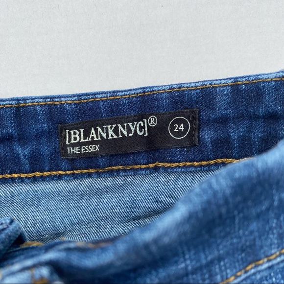 BLANK NYC Women The Essex Classic Cut-Off Short 24 - Picture 4 of 6